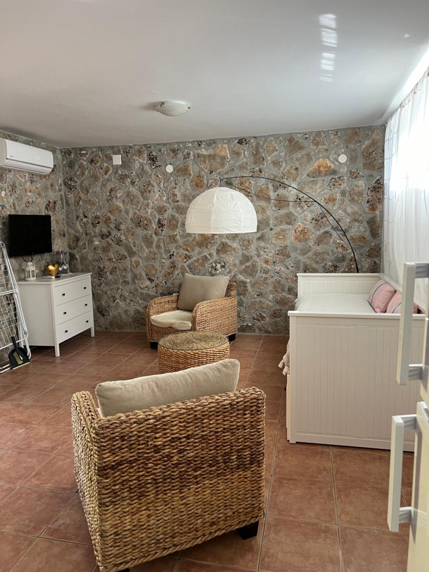 Apartmani Maksan باكوشتاني المظهر الخارجي الصورة